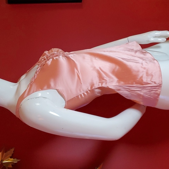 Size 0 - Eva Franco Silk Camisole Butterfly Peachy BNWT XS - Picture 2 of 9